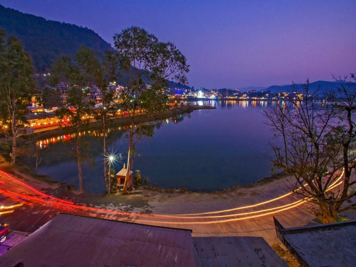 Hotel Fewa Corner&Restaurant Pokhara Exterior foto